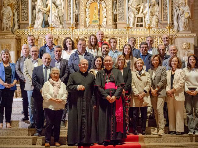 Autoridades junto al Obispo de Barbastro-Monzón en la 32ª Jornada Mariana de la Familia en Torreciudad