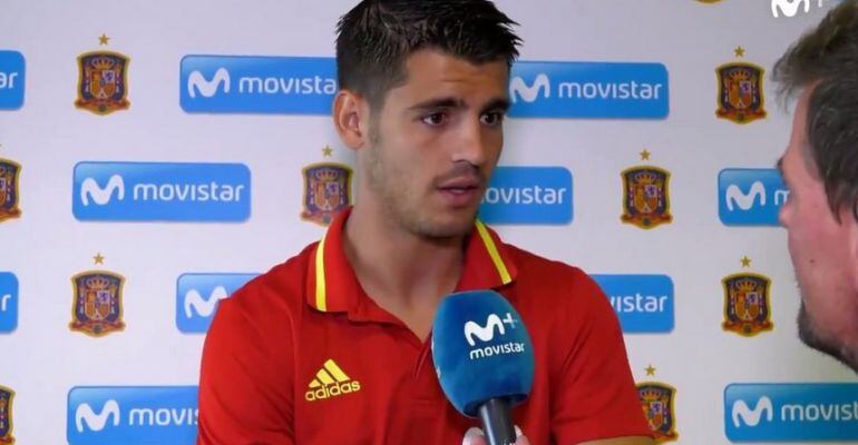Álvaro Morata atiende a Ricardo Sierra en Minuto 0 de Movistar