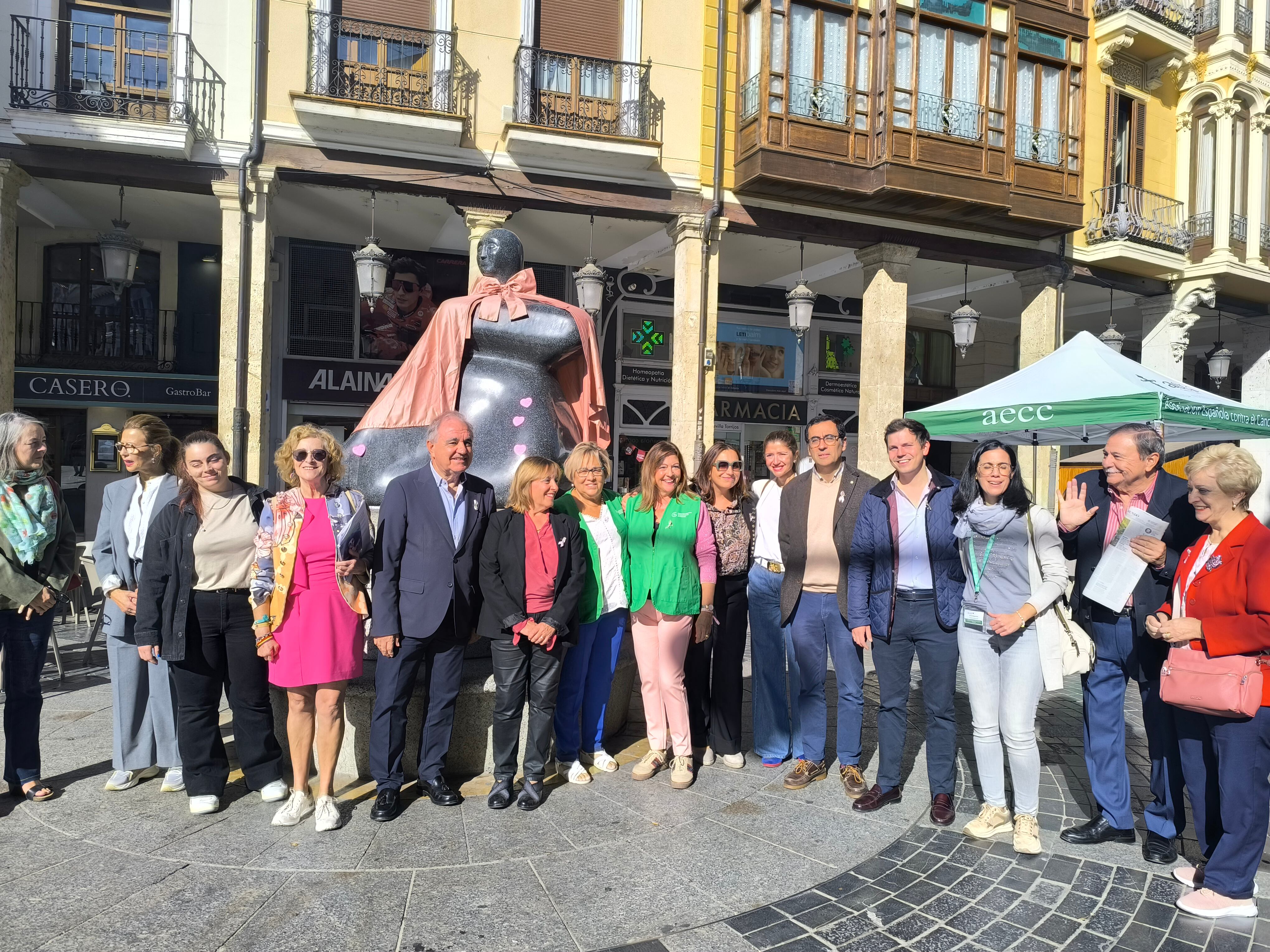 La Asociación Contra el Cáncer de palencia conmemora el Día del Cácer de mama