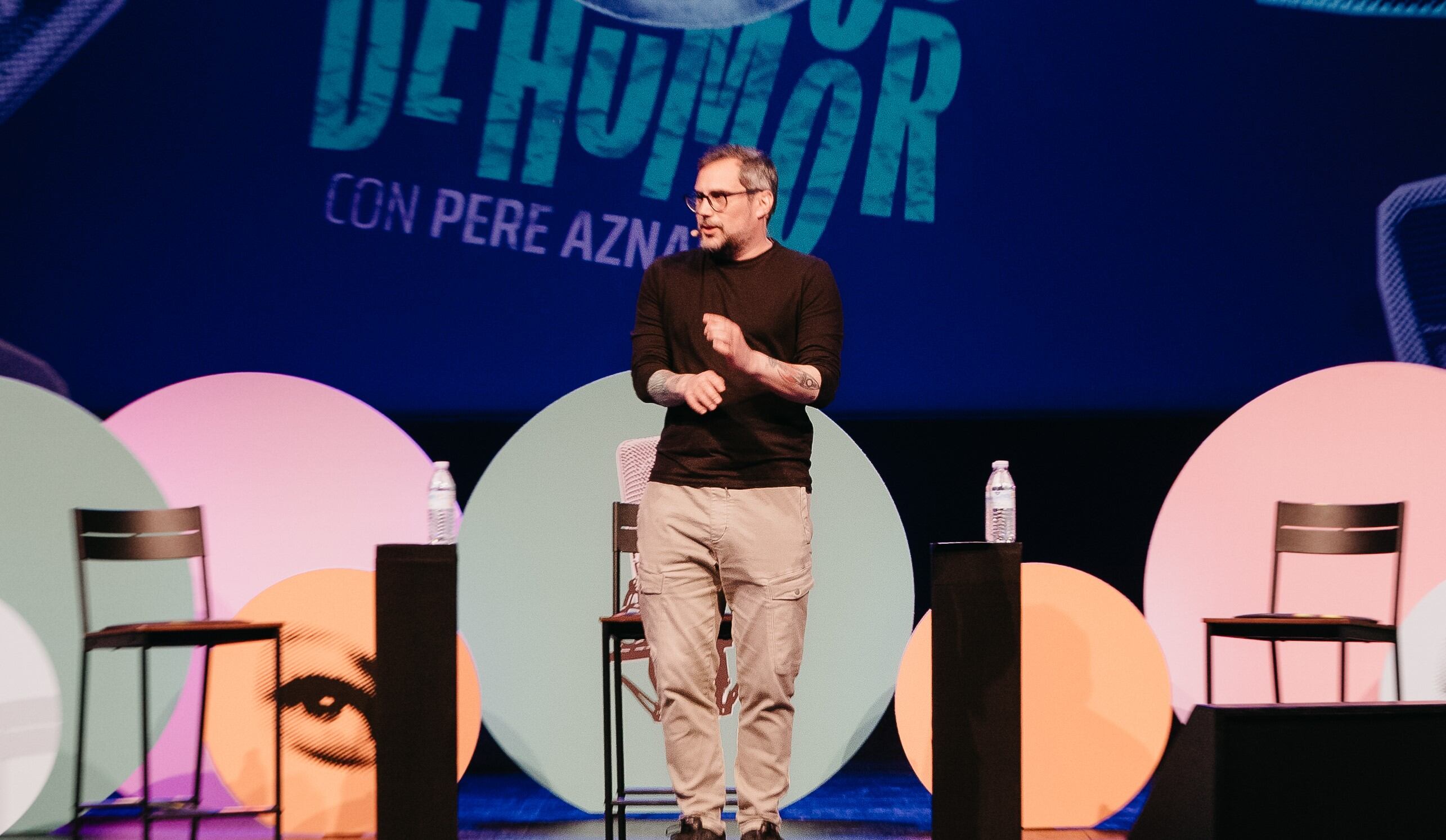 El cómico Pere Aznar en una de las paradas de la gira &#039;100 años de humor&#039;