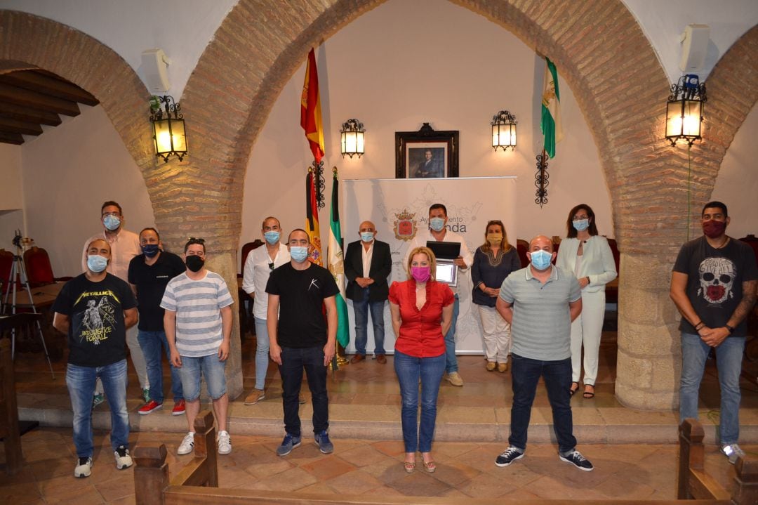 El acto se desarrolló en el salón del plenos del Ayuntamiento de Ronda este viernes