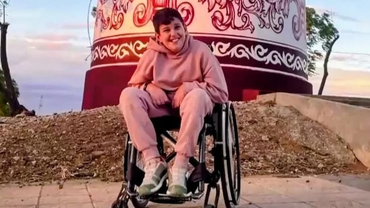 Entrevista a Rosa Sotelo, madre de Gonzalo, un niño con una enfermedad neurodegenerativa que necesita una furgoneta adaptada