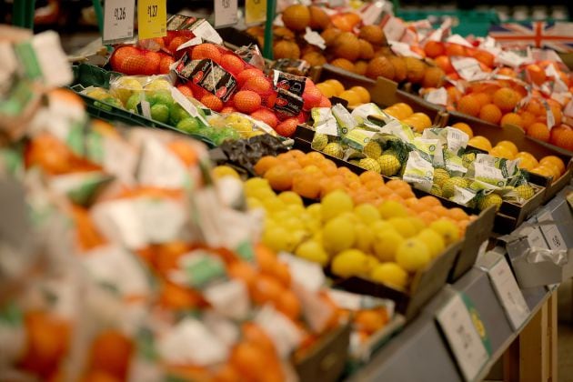 Vegetales y frutas en un supermercado de Rochdale (Gran Bretaña).