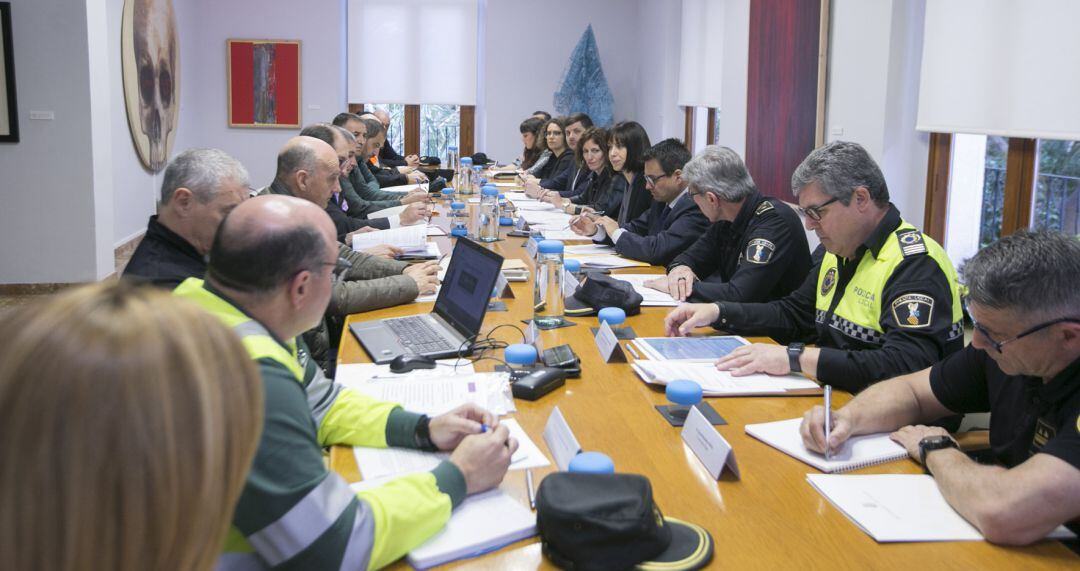 Reunión para el dispositivo de seguridad de fallas 