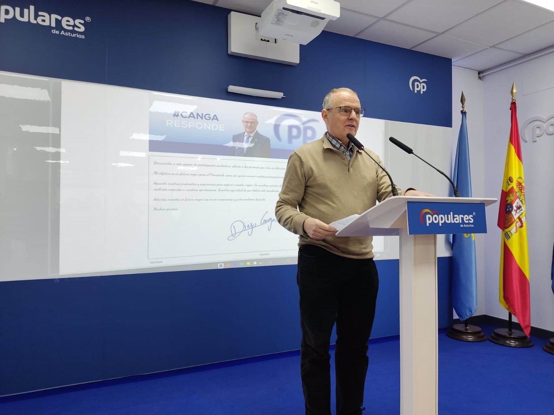 17/01/2023 El candidato del PP asturiano, Diego Canga, en rueda de prensa