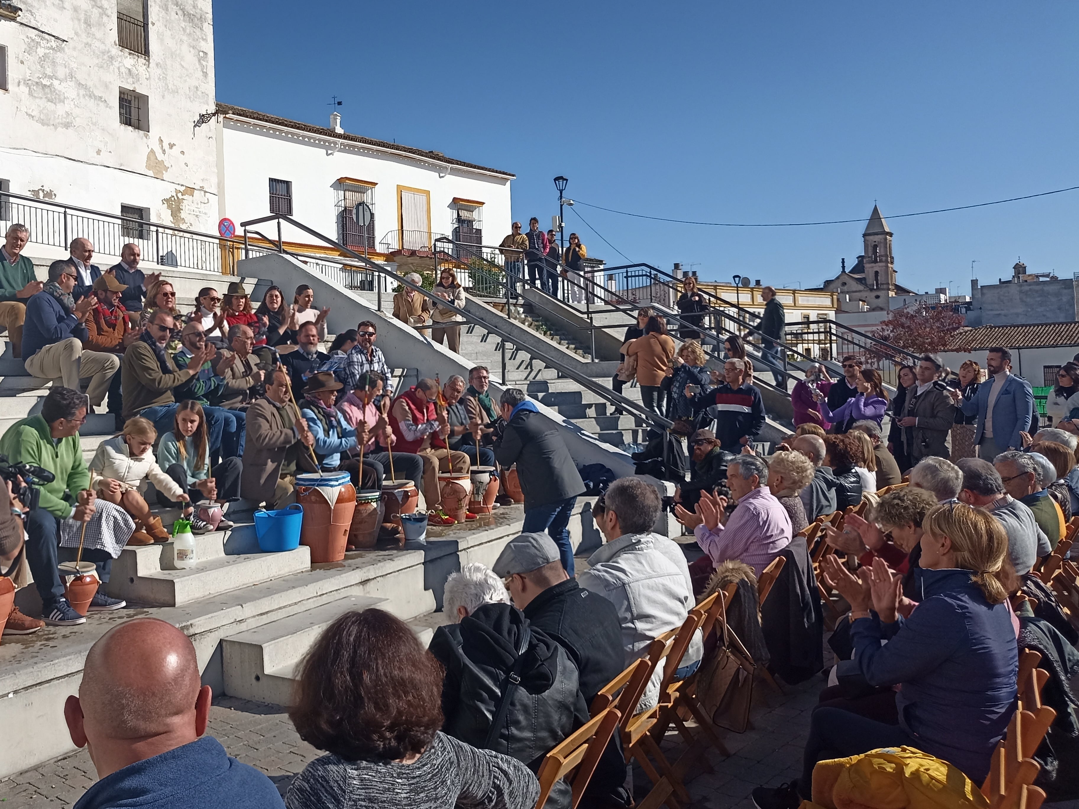 Zambomba en plaza Belén