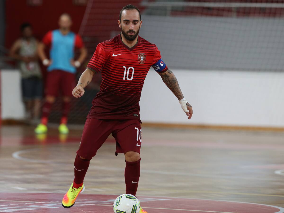 Ricardinho reconoce conversaciones con el Jimbee