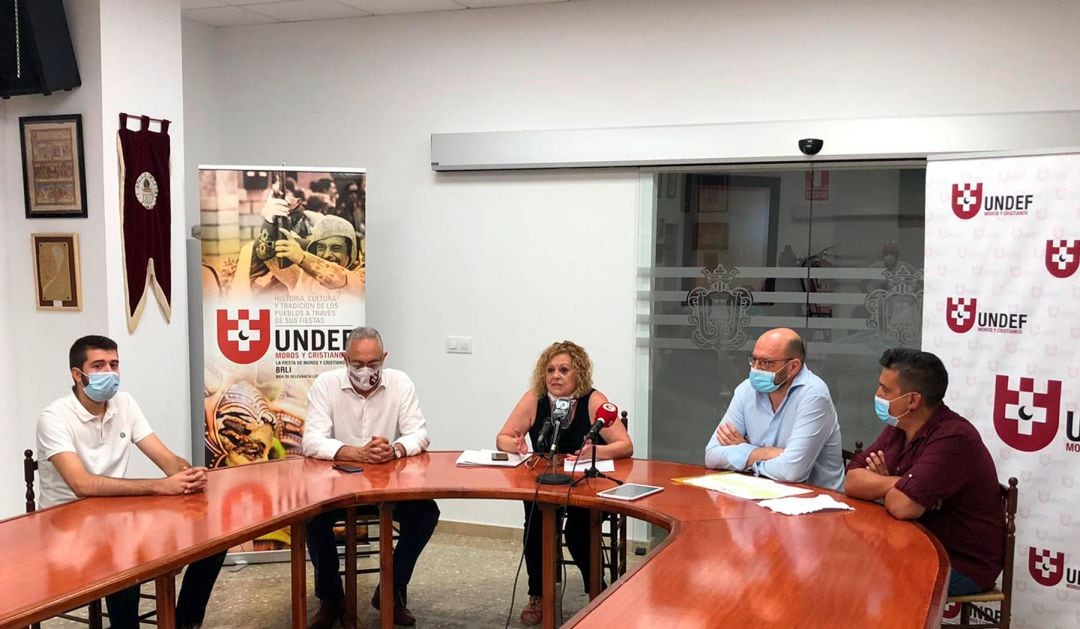 Un instante de la rueda de prensa en la sede de la UNDEF en la que se daba a conocer la ampliación del plazo de la custodia de la pólvora