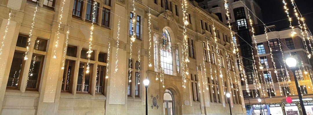 El Principado valora emprender el camino de otras CCAA y endurecer las medidas durante las fiestas.