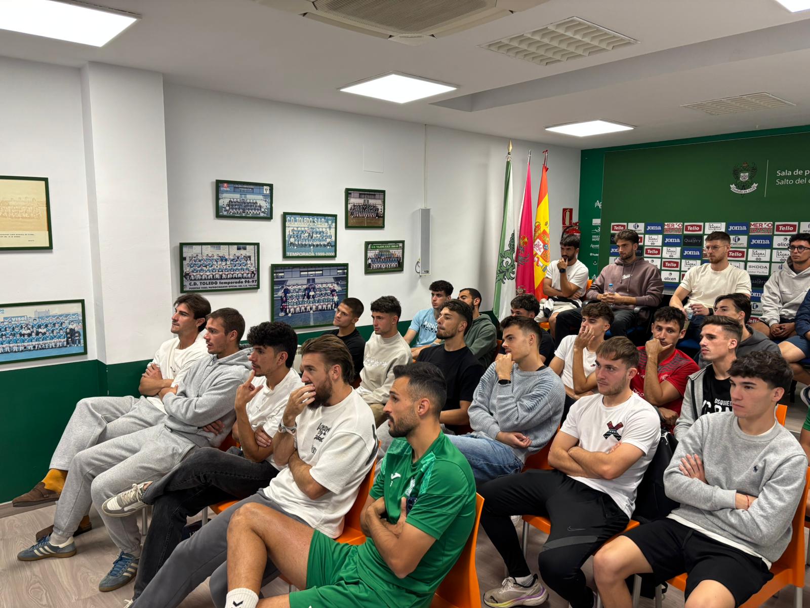 Plantilla del CD Toledo, pendientes del sorteo de Copa del Rey, a la que vuelven casi una década después