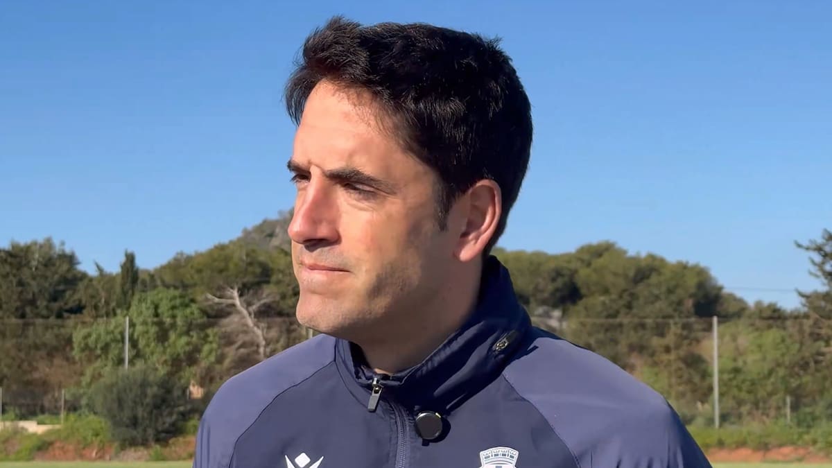 Aridane podría entrar en la convocatoria y Vélez evita obsesionarse con la clasificación