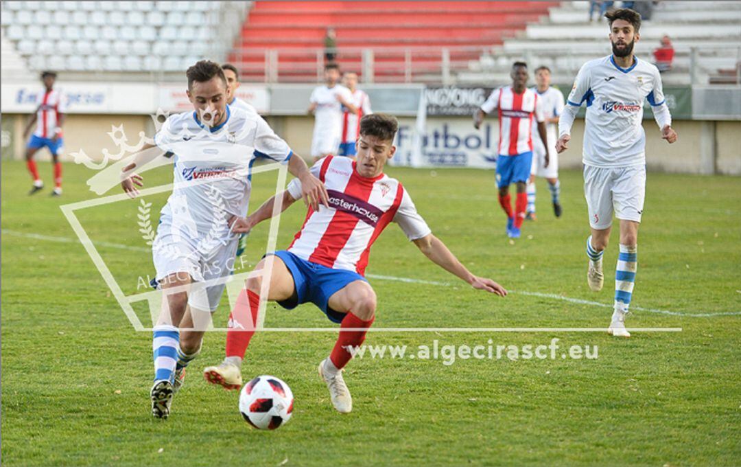 Juanjo ante el Arcos.