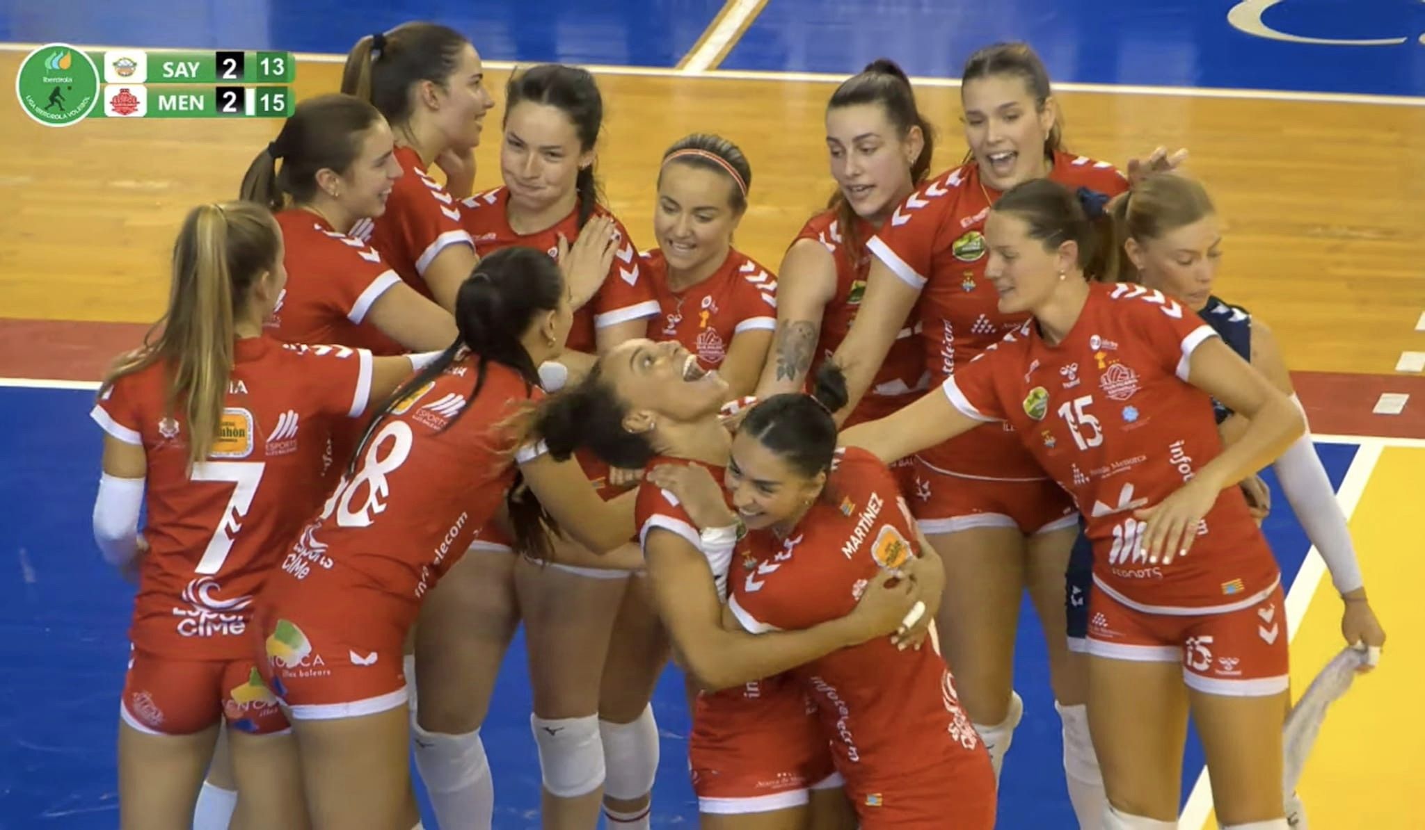 Així va celebrar l'Avarca el triomf a la pista del Sayre la temporada passada.