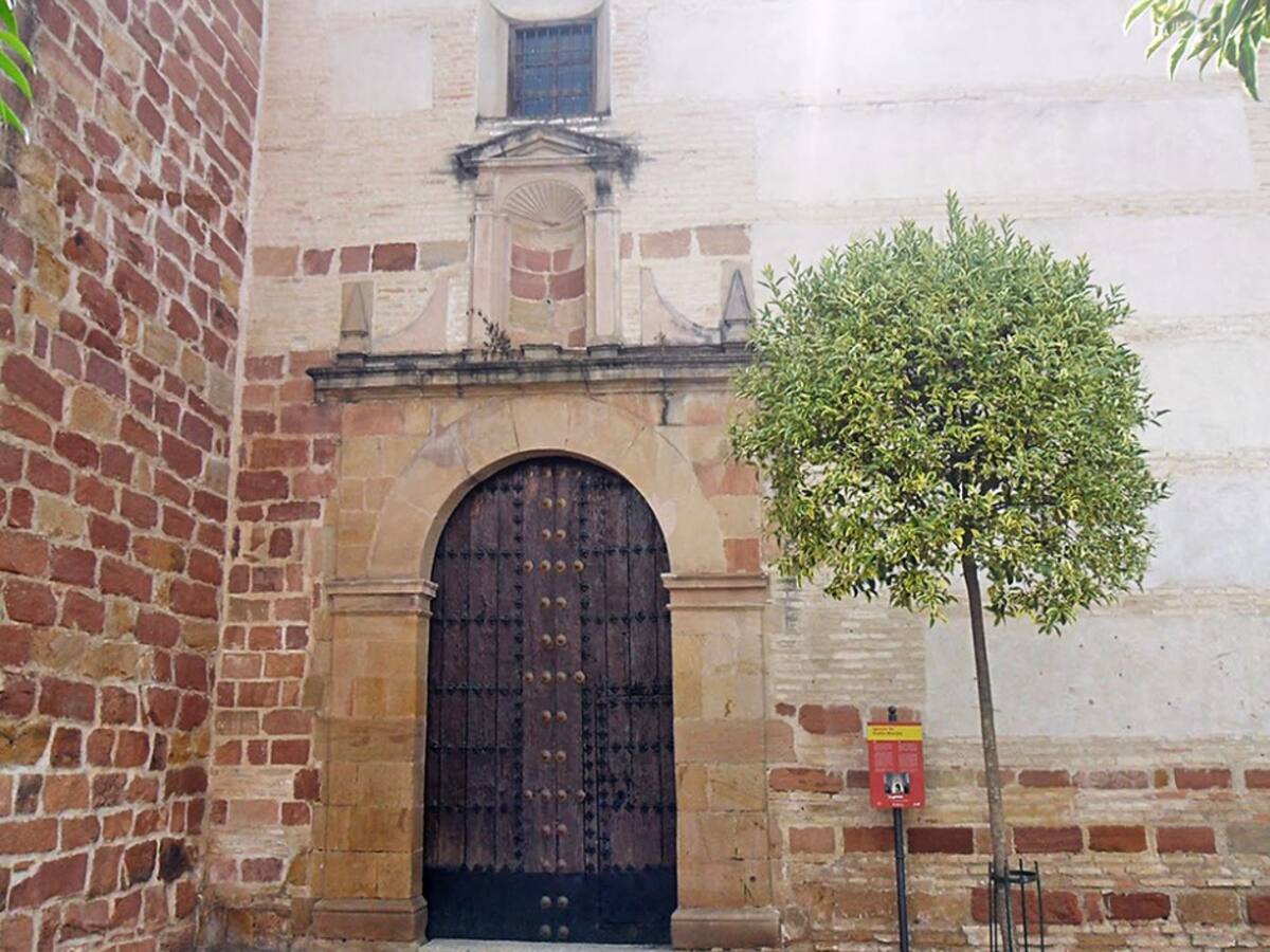 El alcalde de Andújar y el Obispo de Jaén acuerdan la recuperación de la Iglesia de Santiago