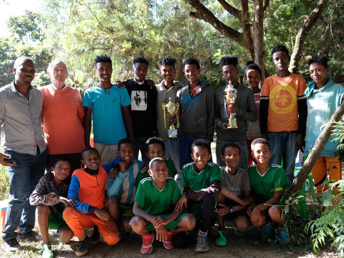 Zona Zero Pirineos impulsa el proyecto Senderos Solidarios