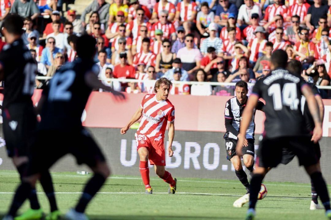Marc Muniesa en una de les seves últimes aparicions amb la samarreta del Girona a la lliga.