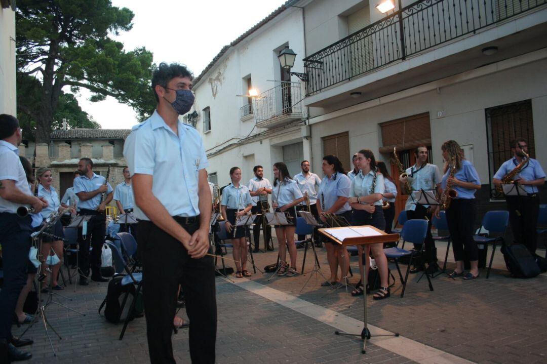 Actuación musical en Ròtova 