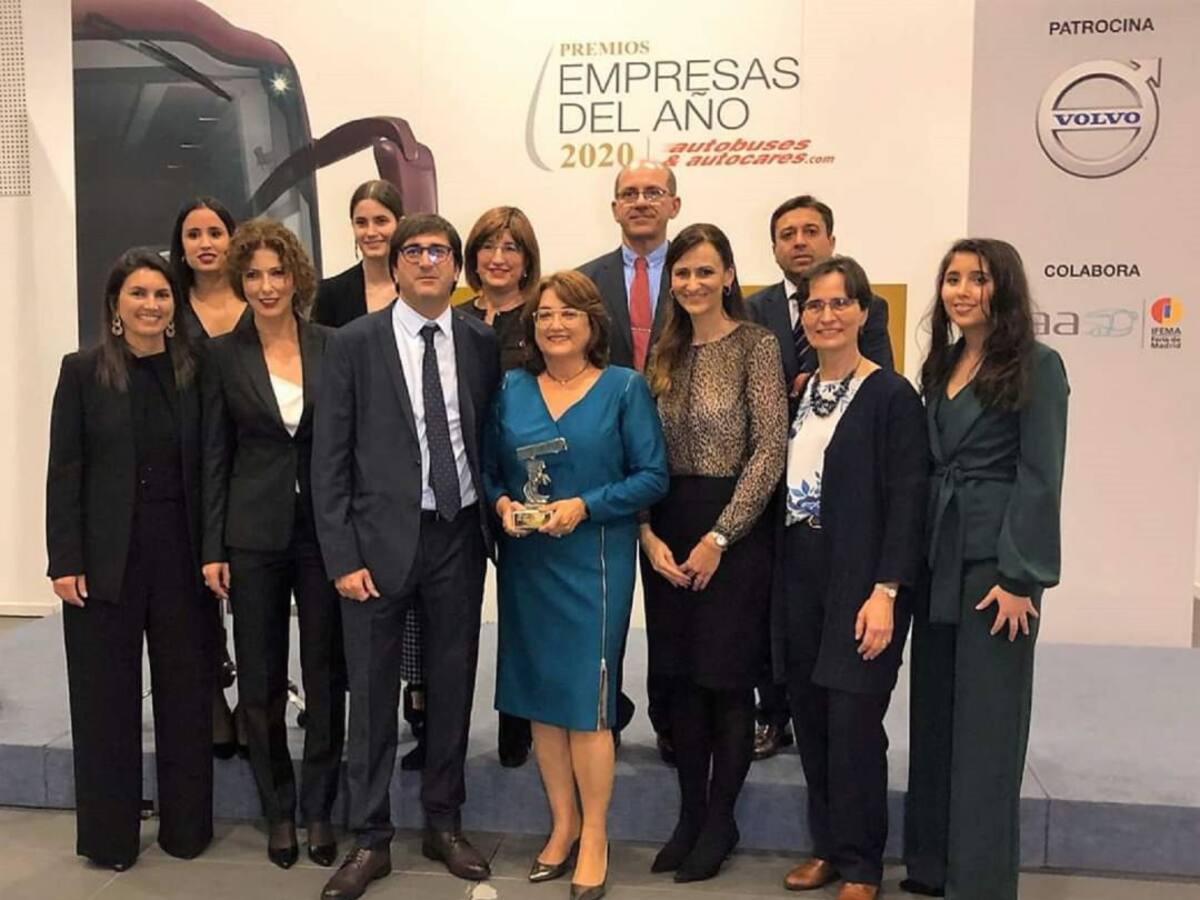 Arrecife Bus recibe el premio a la Mejor Empresa de Transporte regular2019