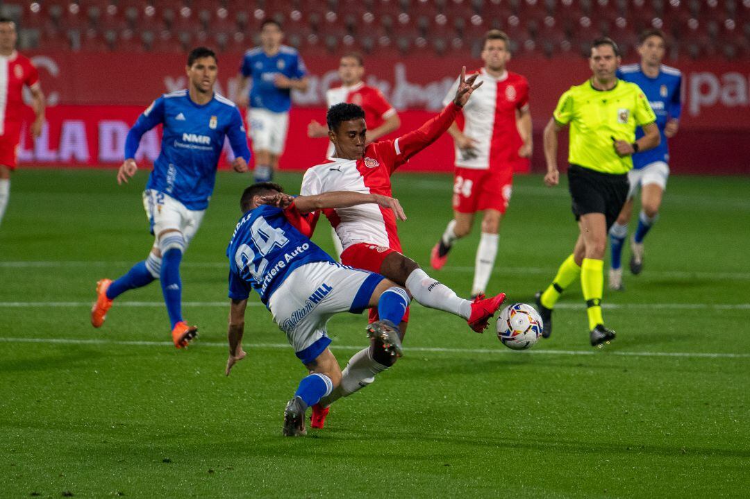 Yoel Bárcenas ha entrat al descans i ha aportat en atac.