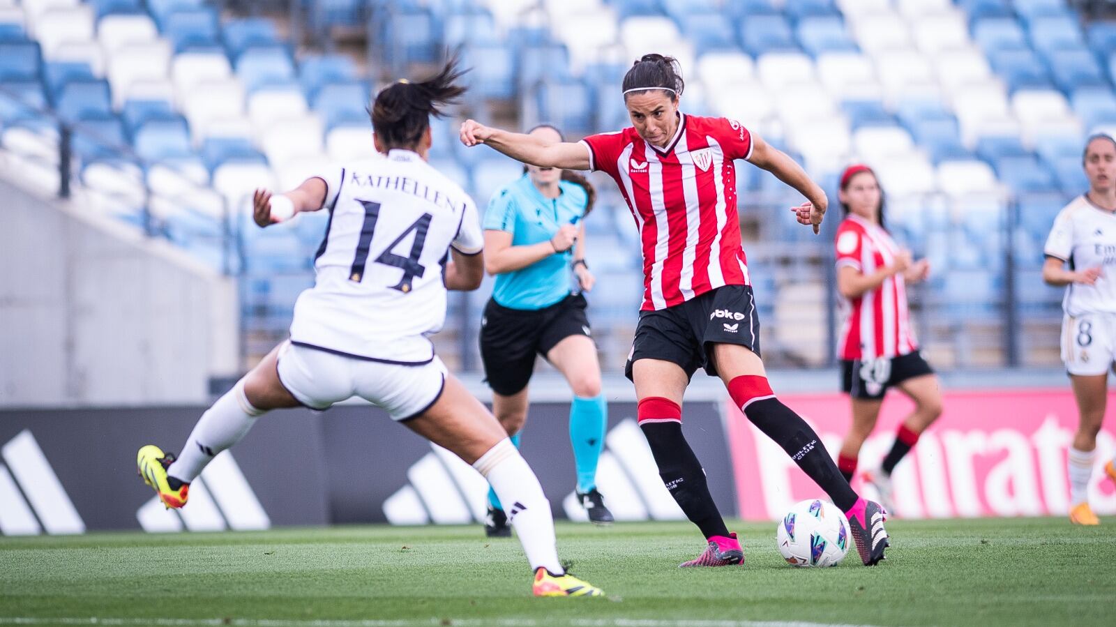 El Athletic ha disputado este domingo ante el Real Madrid el penúltimo partido de la Liga F