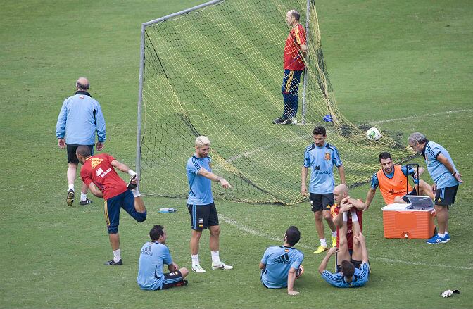 El equipo español, durante un entrenamiento