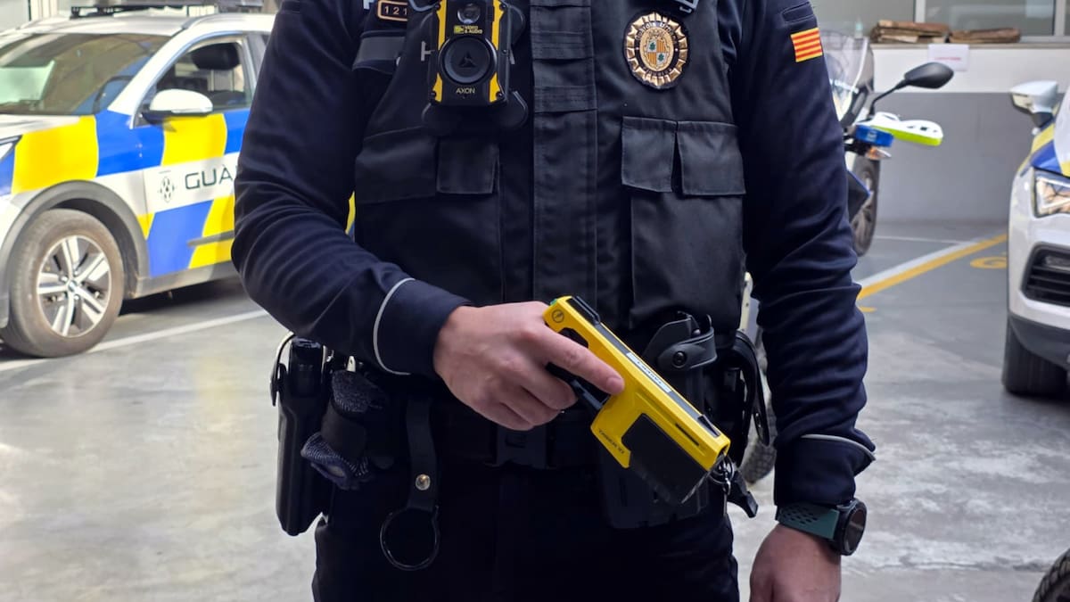 Figueres incorpora dues pistoles Taser per lluitar contra la inseguretat