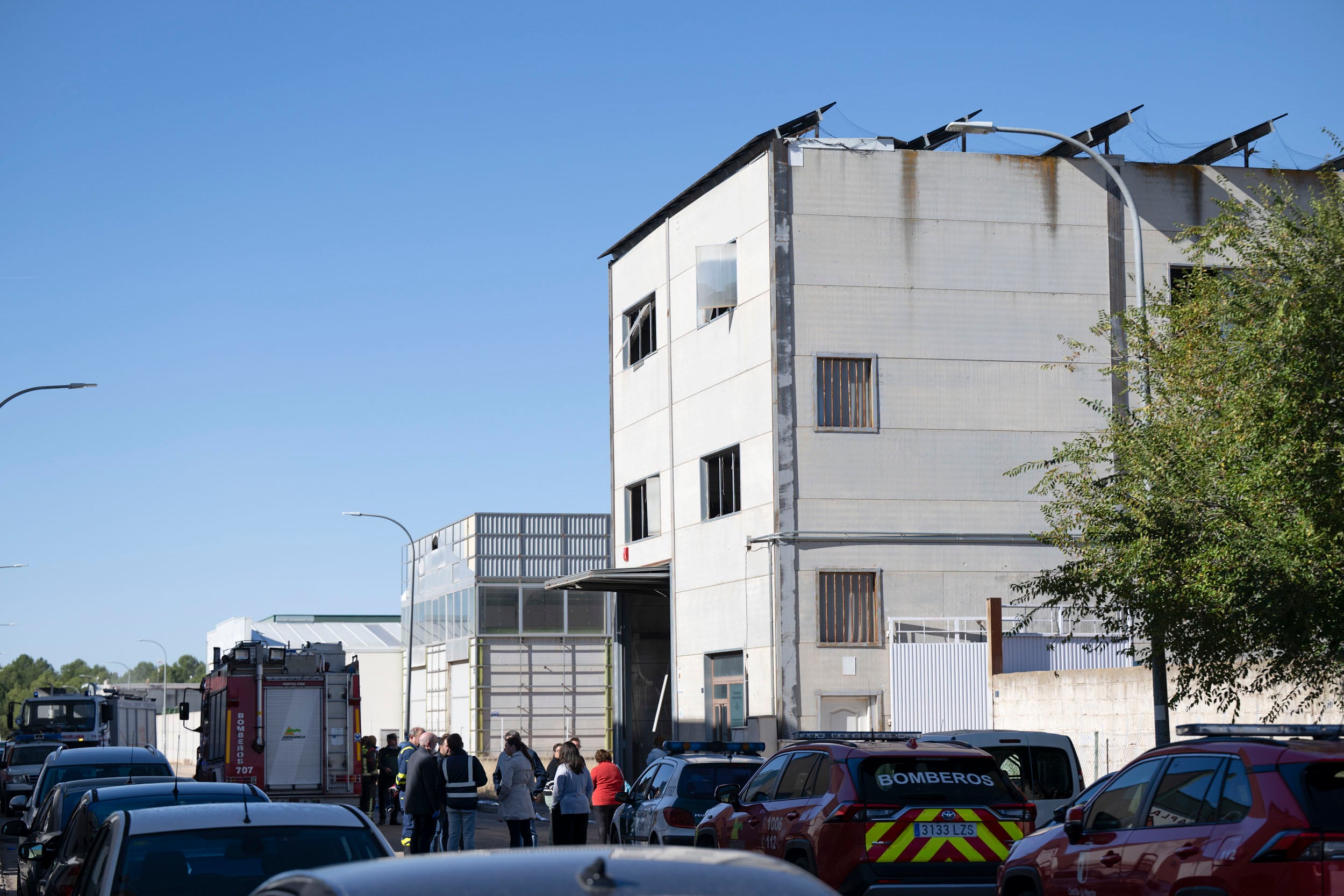 Tres personas han resultado heridas muy graves en una explosión registrada este lunes en una empresa de tratamiento de residuos sanitarios en Socuéllamos (Ciudad Real)