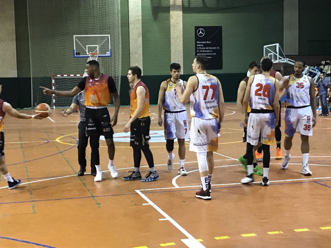 Imagen del derbi en el Municipal de Carbajosa.