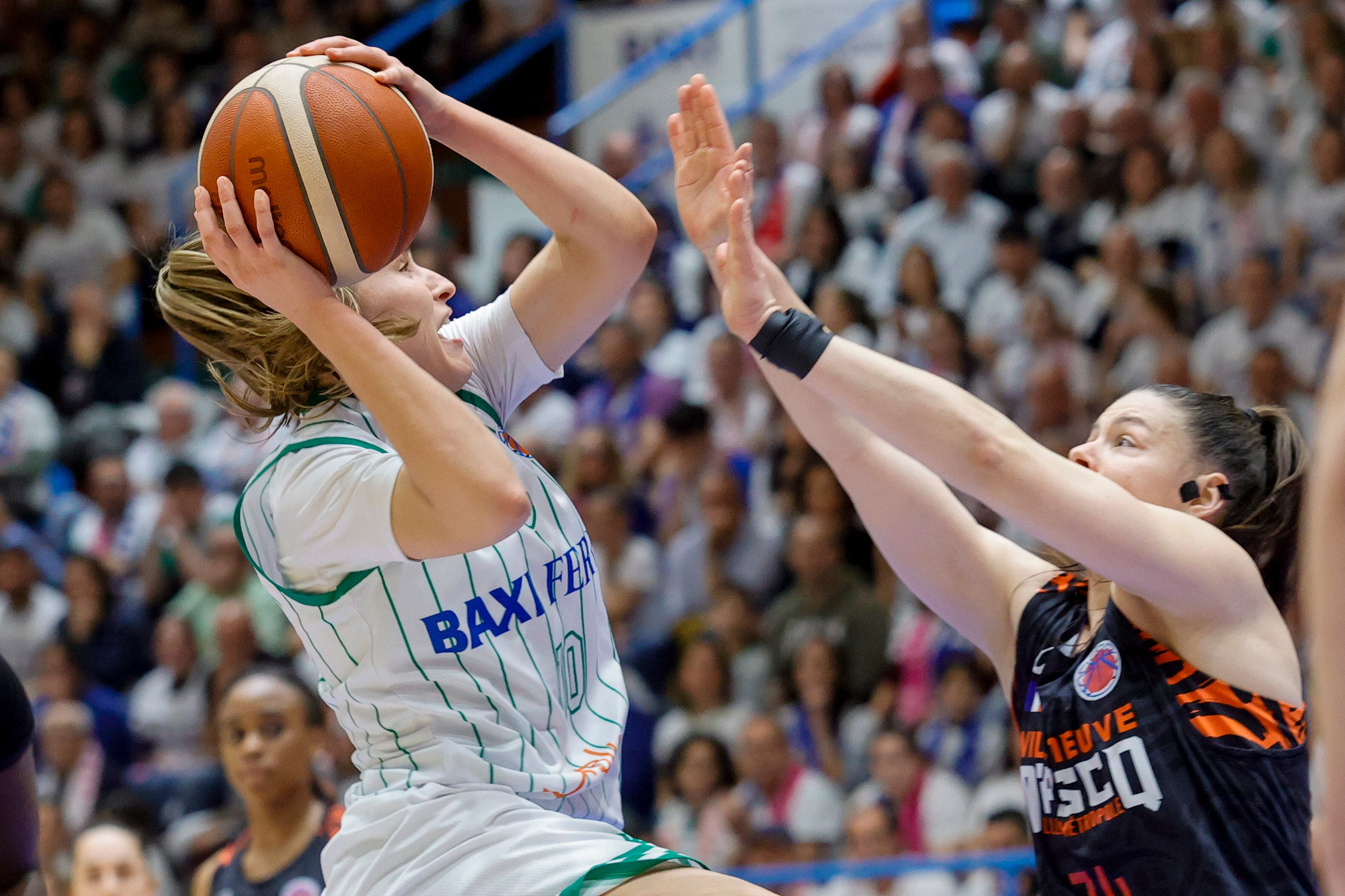 Imagen del Baxi-Villeneuve d´Ascq de la ida de la final de Eurocup en A Malata (foto: Kiko Delgado / EFE)