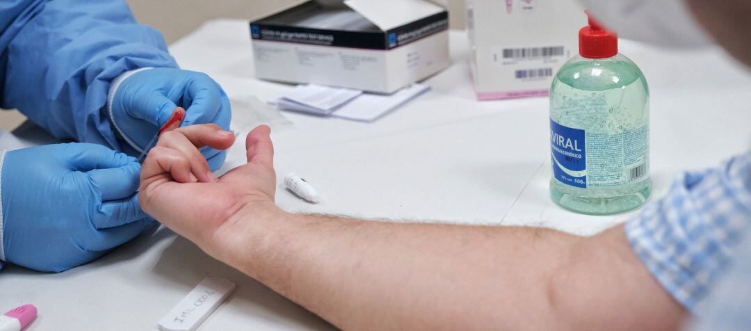 Test rápidos de covid-19.