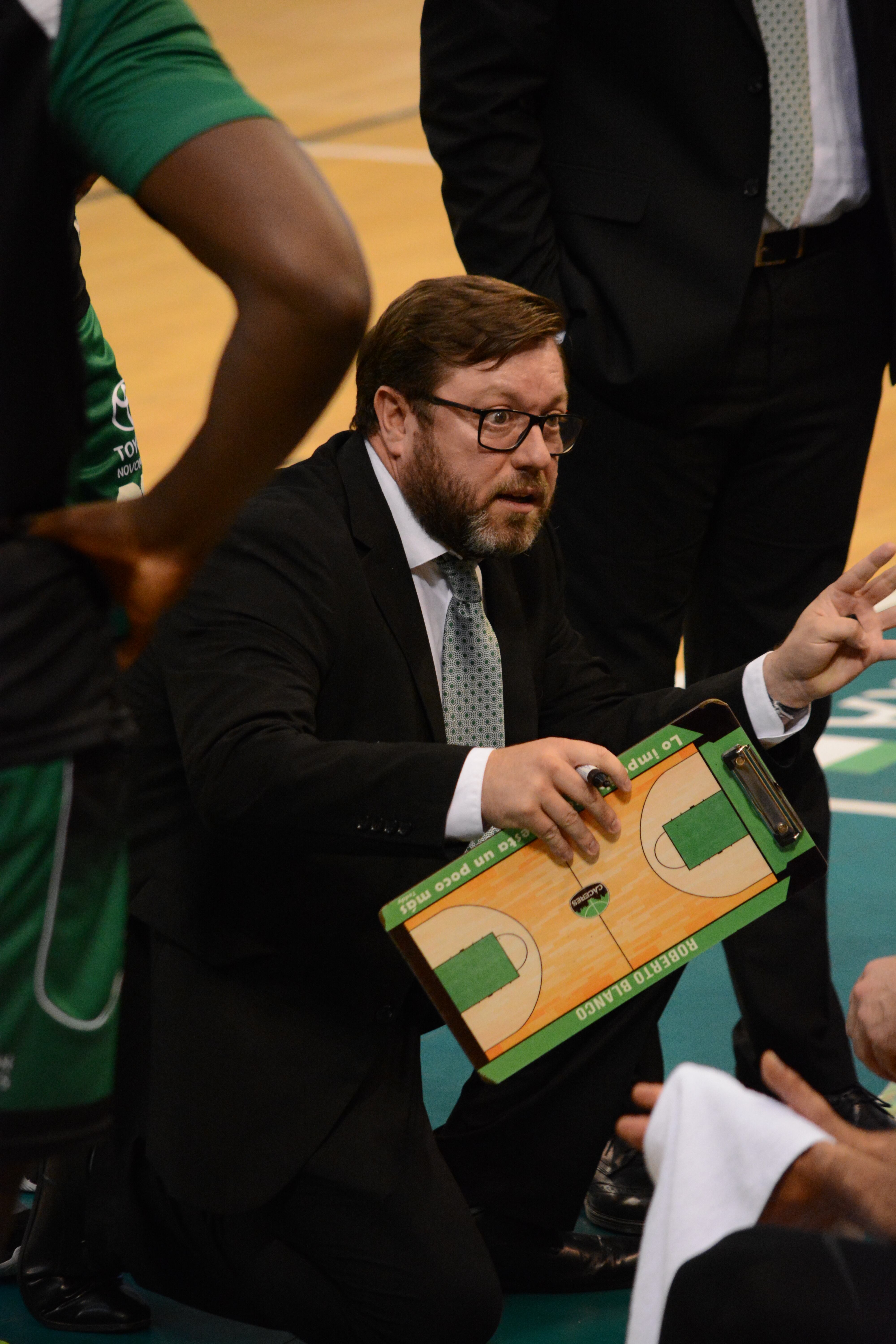 Roberto Blanco, entrenador del Cáceres.