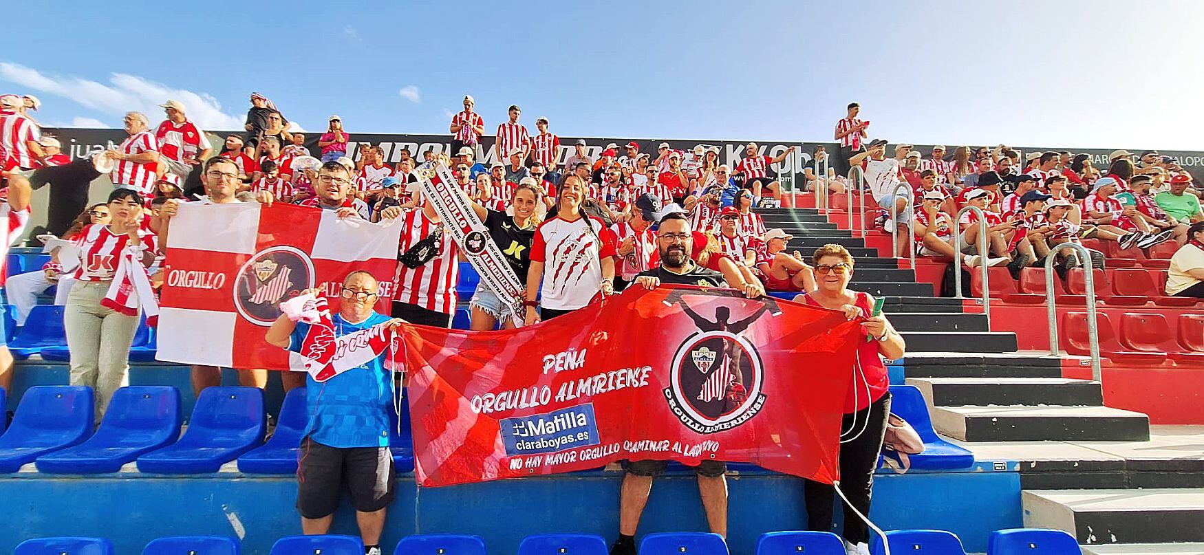 Ni con el fondo sur atestado de rojiblancos se tiró a portería.