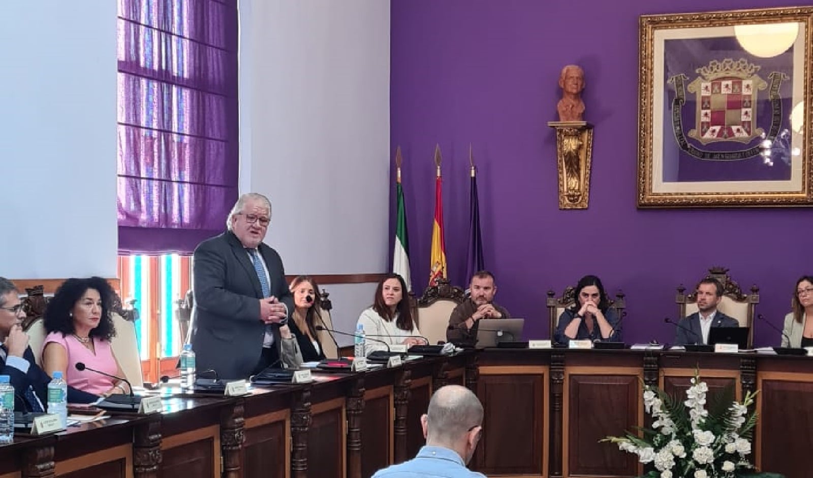 El todavía concejal del Ayuntamiento de Jaén, Javier Carazo (PP), durante su intervención de renuncia al acta