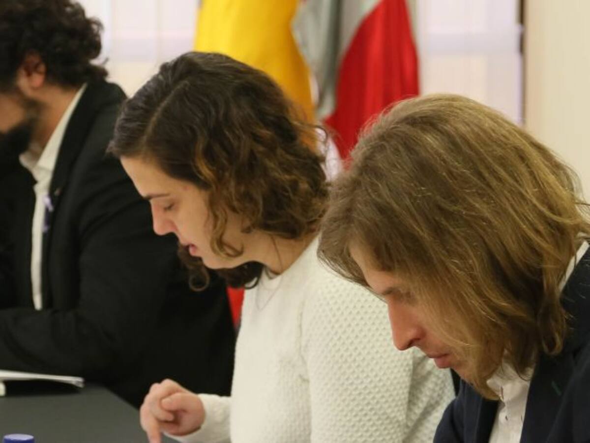 La oposición pide explicaciones