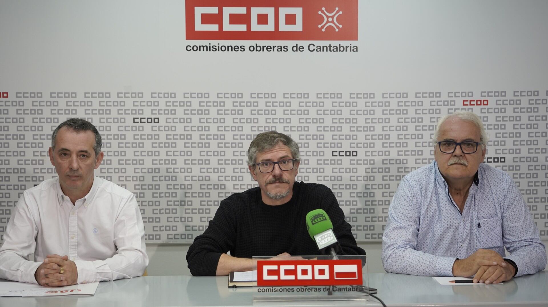 César Cónde, Fernando Rey y Luis Diez comparecen ante los medios de comunicación para anunciar las movilizaciones de los sindicatos tras romper las negociaciones en el Convenio del Metal