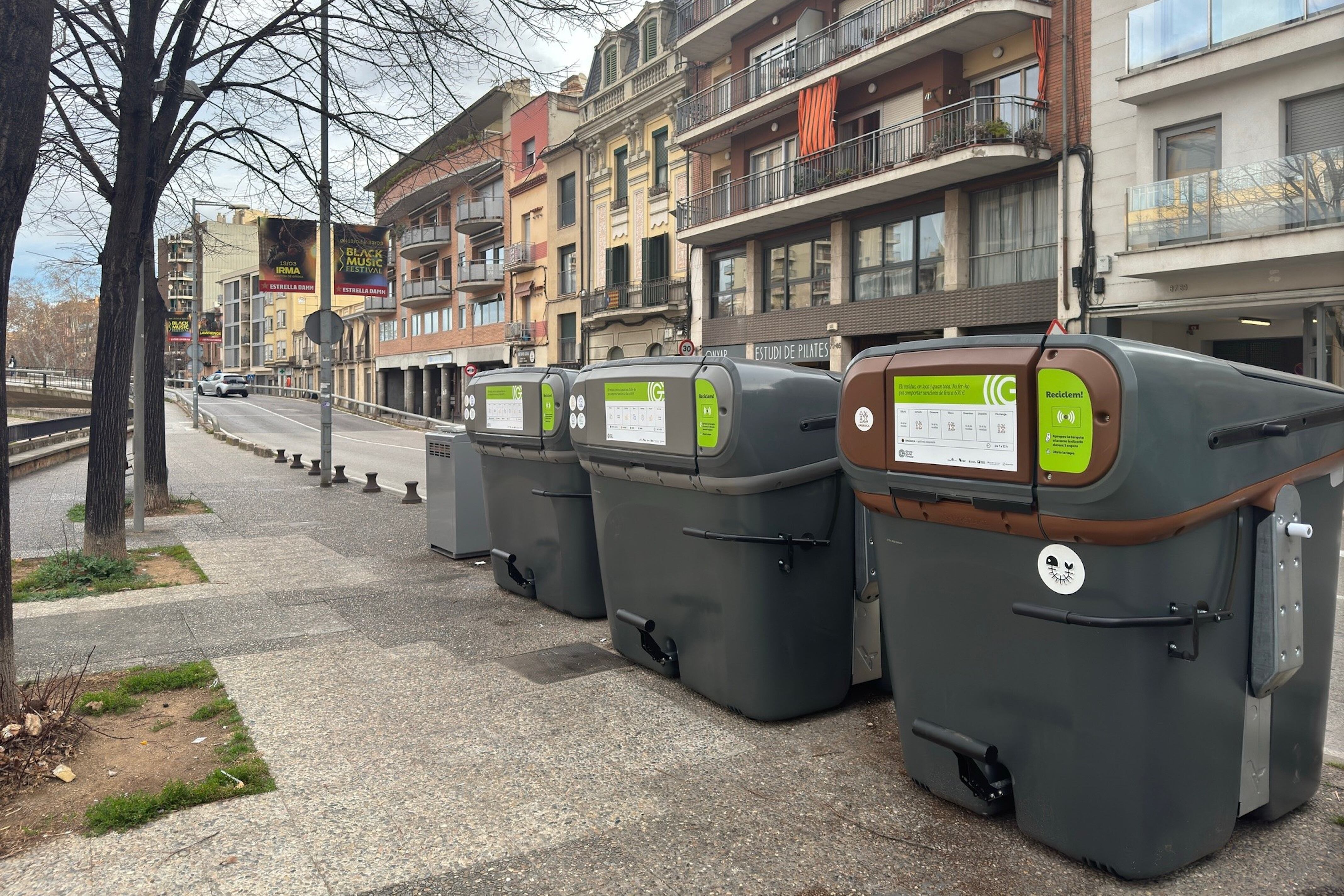 Contenidors intel·ligents a Girona en una imatge d&#039;arxiu.