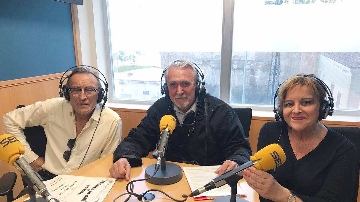 Efemérides con Juan Manzanares y Club de Poetas Inmortales de Cartagena