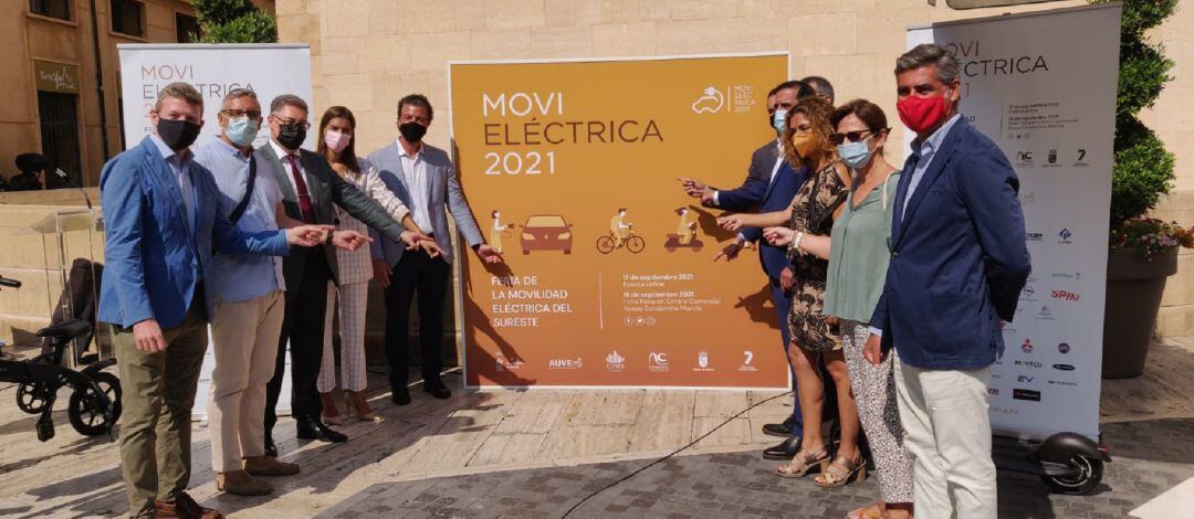 Acto de presentación del evento &#039;MoviEléctrica&#039;