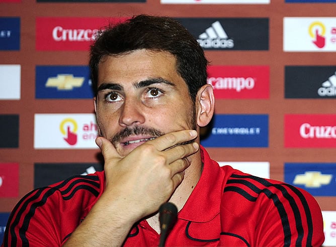 Iker Casillas, durante la rueda de prensa que ha dado en Macedonia