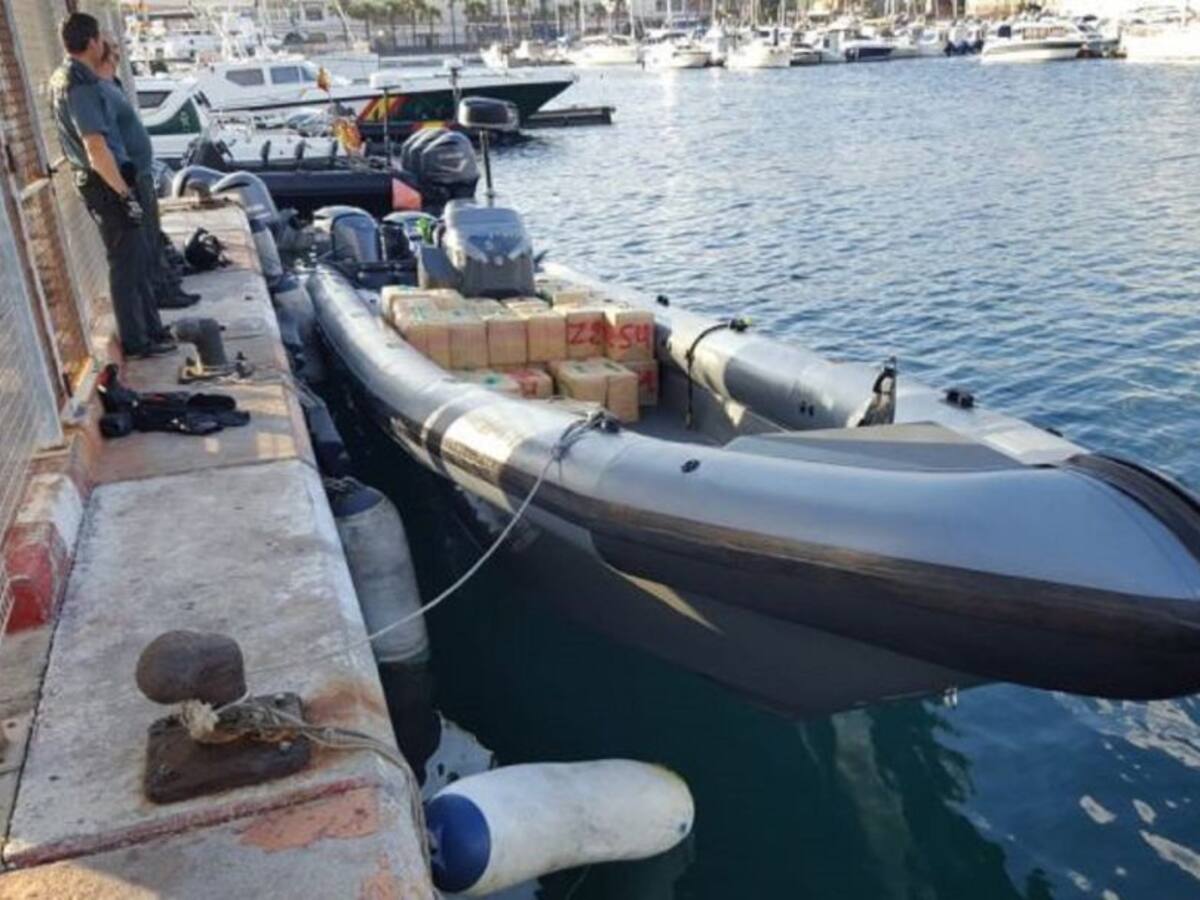 Fallece un linense tras una colisión de una lancha en plena persecución en el Estrecho