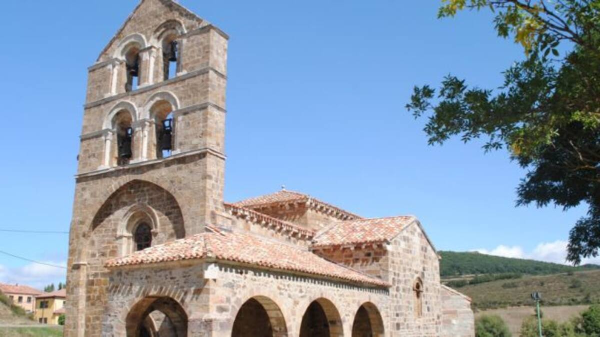 La Pernía recibe más de 60 solicitudes para evitar el cierre del colegio en menos de un día