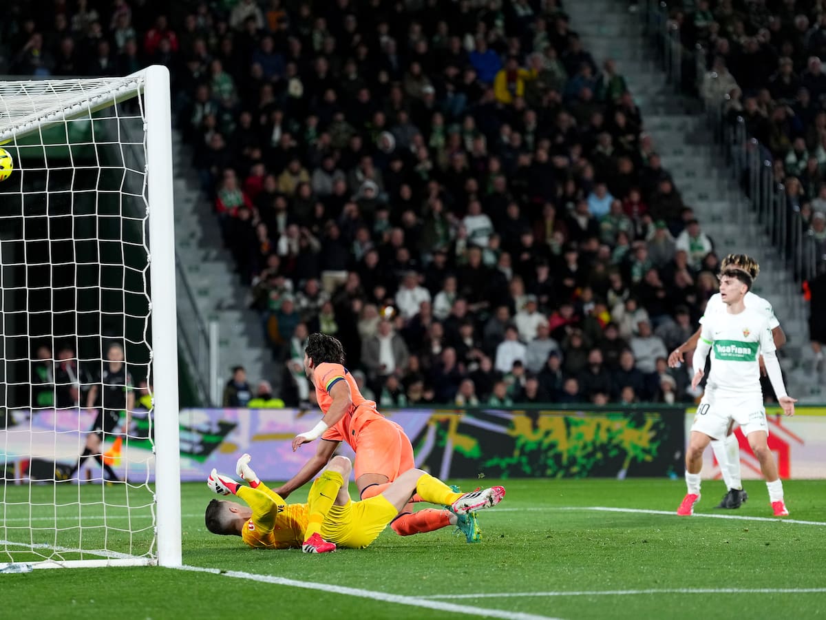 El palo, el mayor enemigo del Barça esta temporada