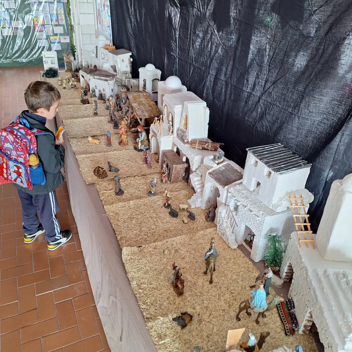 Montaje Belén del colegio La Encarnación