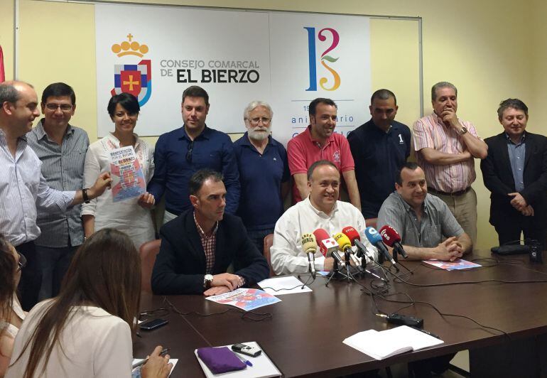 Mesa de la Energía, convocatoria de la movilización 'Por el futuro del Bierzo'.