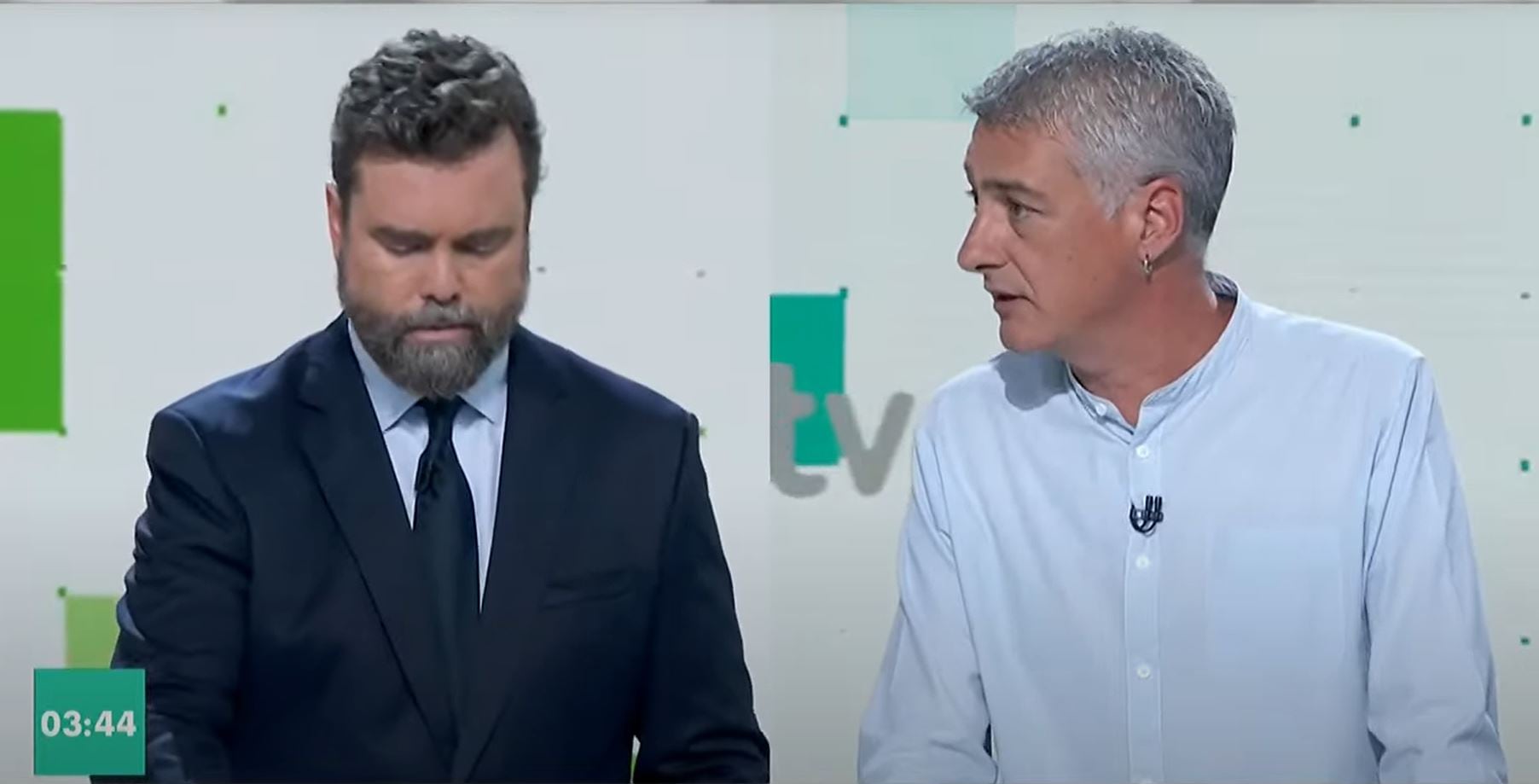 El portavoz de Vox, Iván Espinosa de los Monteros, y el de Bildu, Oskar Matute.