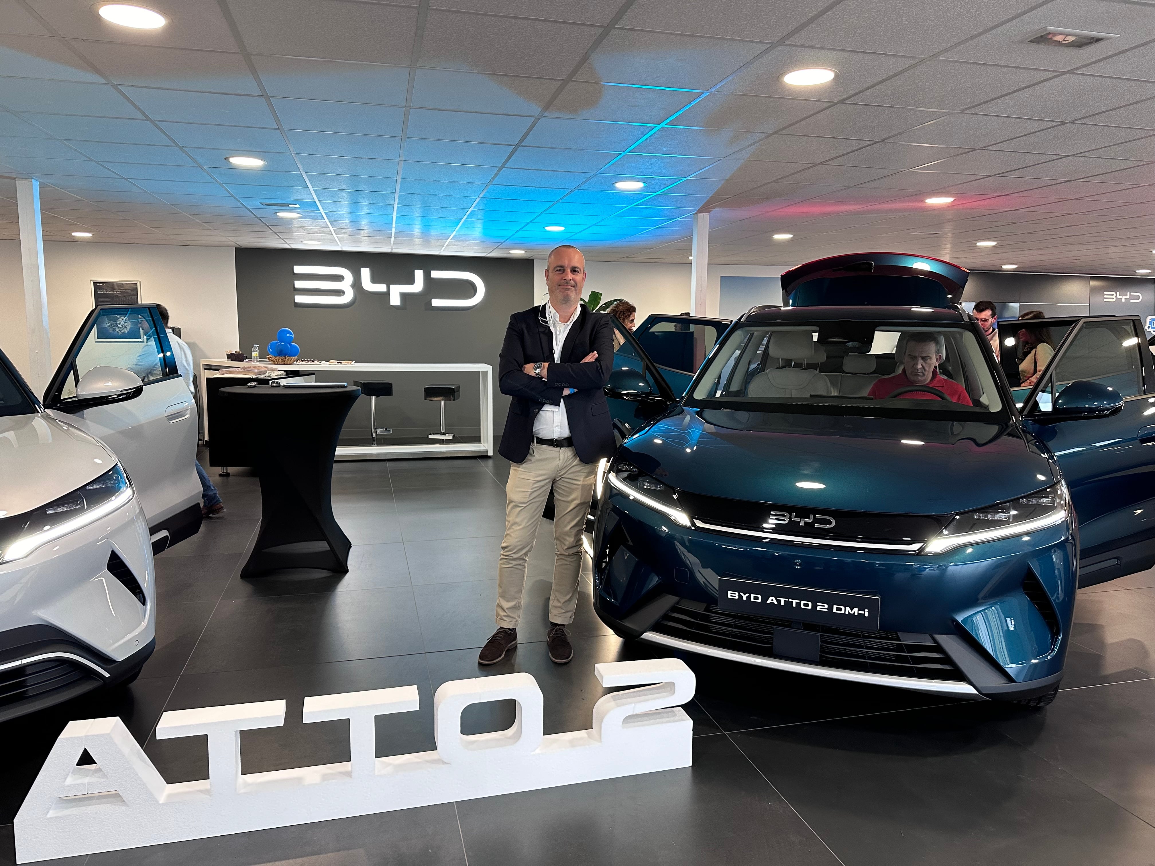 Autos Auringis presenta el nuevo BYD ATTO 2 DMi, un SUV híbrido enchufable con hasta 1.000 kilómetros de autonomía