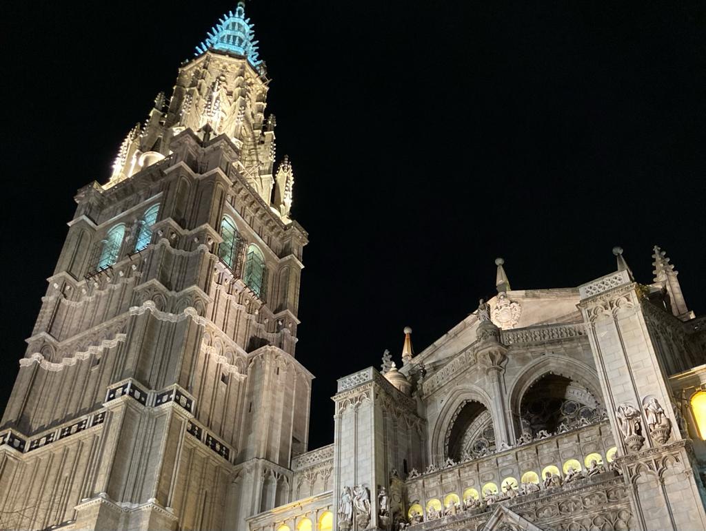 Imagen de archivo de la Catedral de Toledo durante la noche