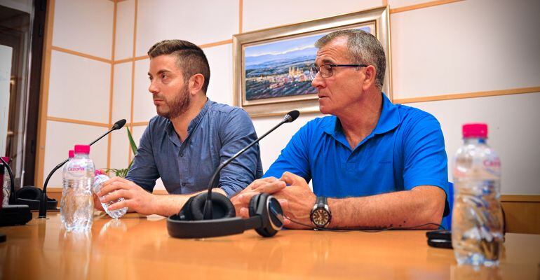 El presidente del Comité de Empresa, Pedro Sánchez Clemente, y Francisco Cantero, secretario provincial de empleo de CC.OO. 