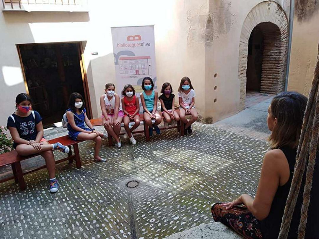 Taller de cone infantil en Oliva Espanta la por 2020 