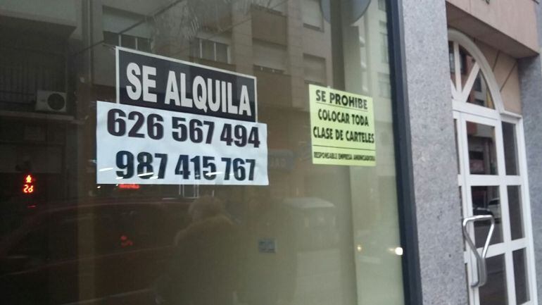 Carteles de comercios en alquiler